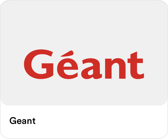 Geant Hypermarket front logo highlighting online grocery delivery deals, fresh supermarket essentials, and everyday food discounts on the Smiles app in the UAE.