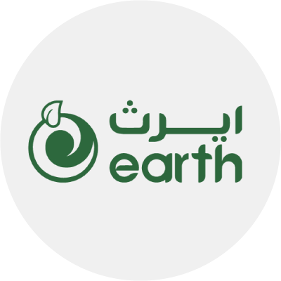 Earth logo highlighting top grocery partners for online grocery delivery and supermarket discounts on the Smiles app in the UAE.